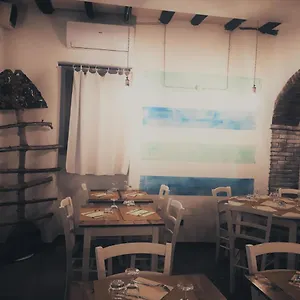 Del Sole Nero 3* San Terenzo