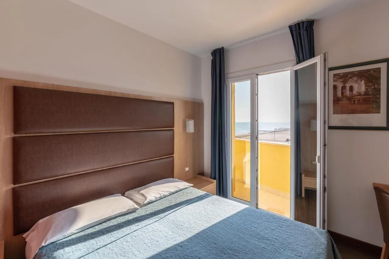 Hotel Mondial Lido di Jesolo