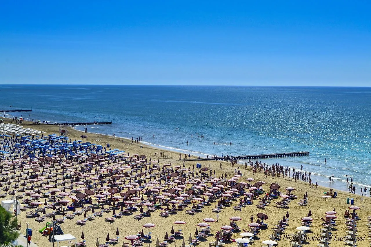 Hotel Mondial Lido di Jesolo